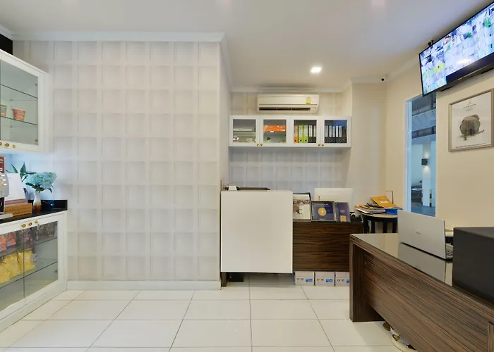 Aspira Hana Executive Thonglor 4* 曼谷